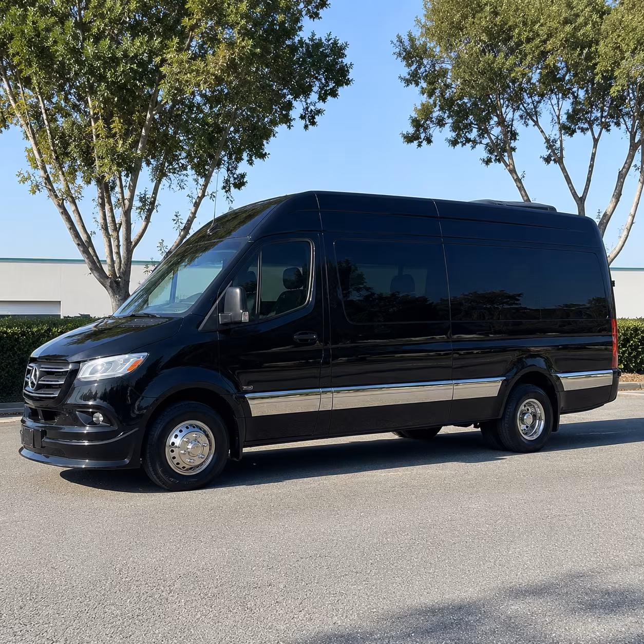 find the perfect transportation for your next airport transfer 3