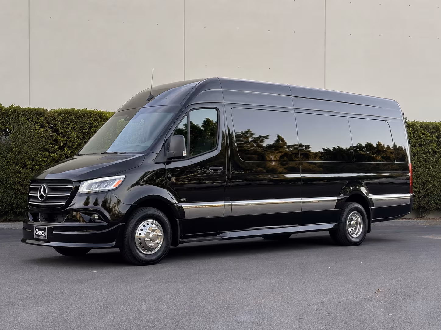modesto 20 passenger sprinter van