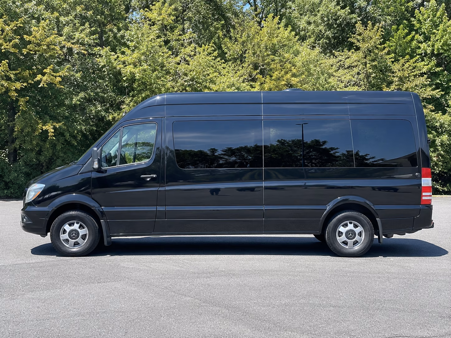 modesto employee shuttle van service